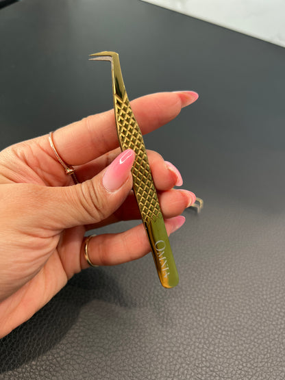 Volume Tweezer w/ Fiber Grip